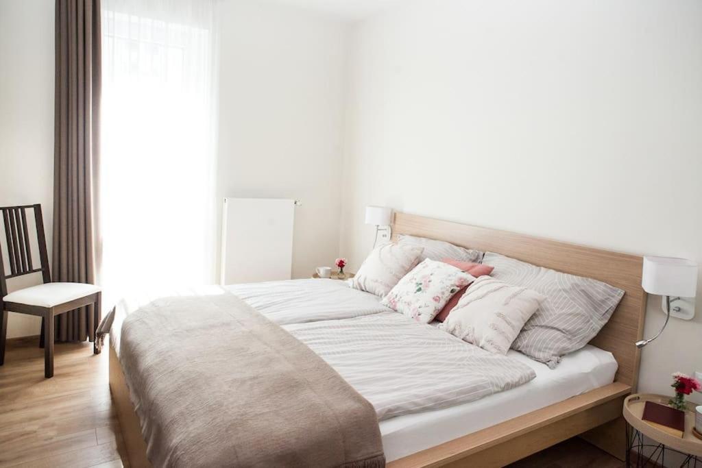 Liszt Apartman Győr Extérieur photo
