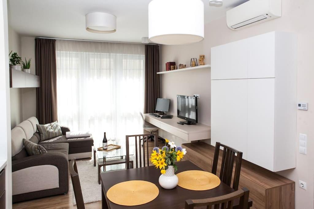 Liszt Apartman Győr Extérieur photo